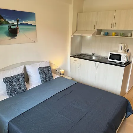Studio In Club Jasmine For 3 Guests & Free Parking Σάνι Μπιτς